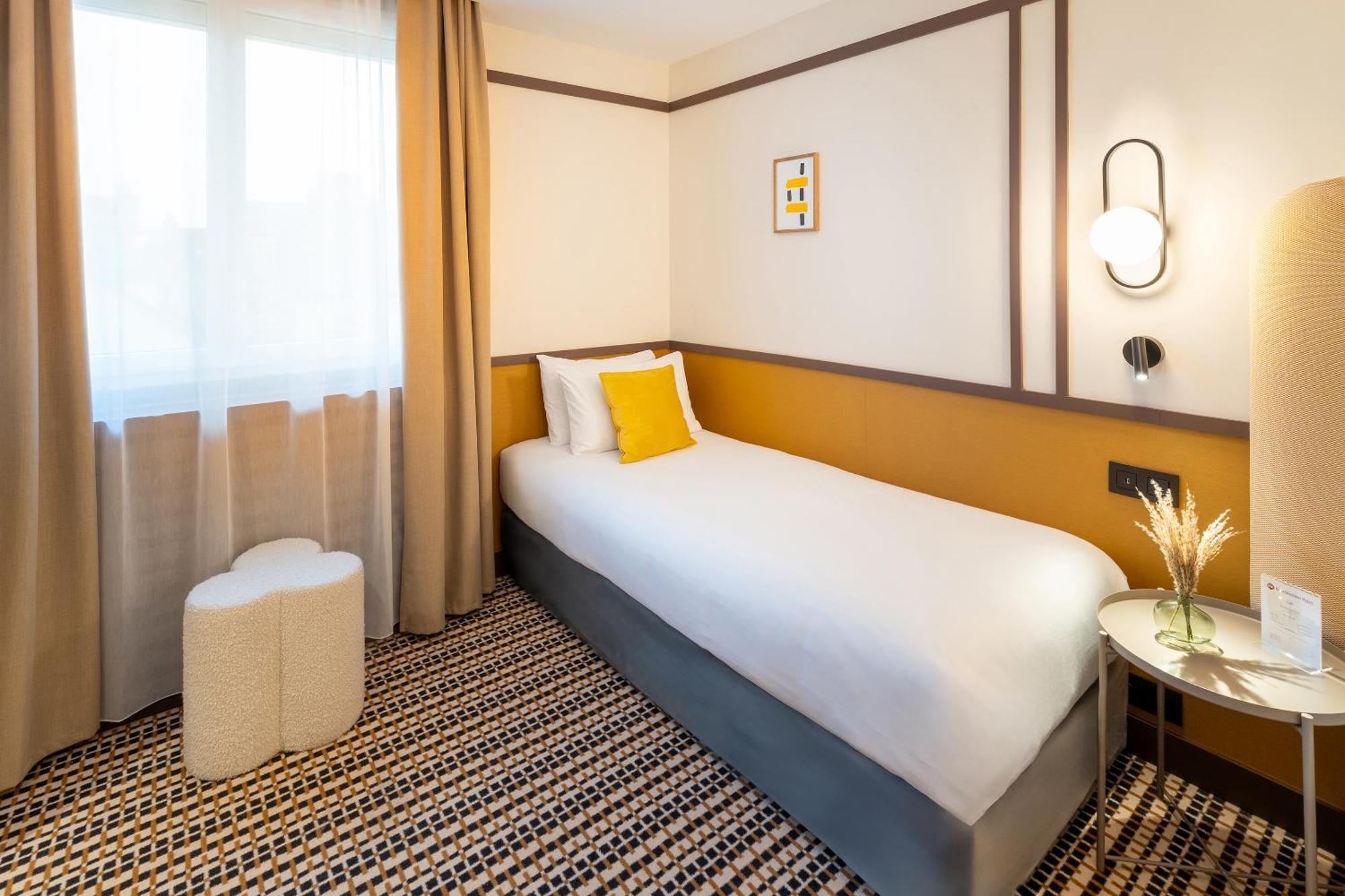 Best Western Plus Au Grand Saint Jean โบน ภายนอก รูปภาพ